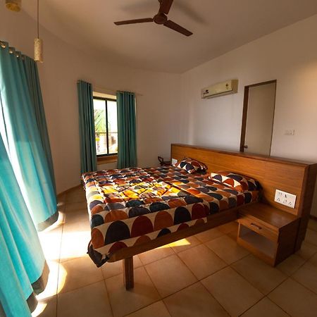 Villa Infinity By The Sea Murud  Exterior photo