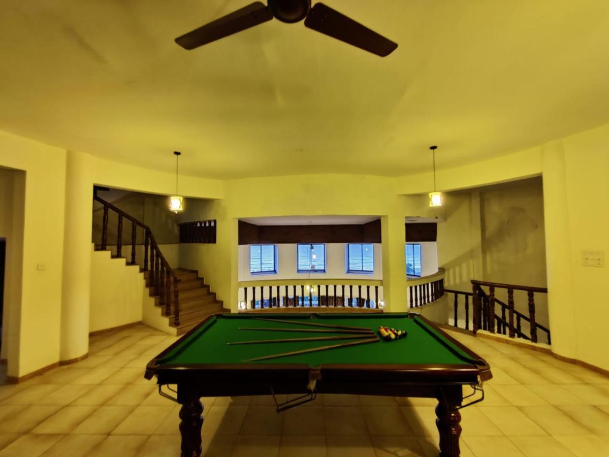 Villa Infinity By The Sea Murud  Exterior photo