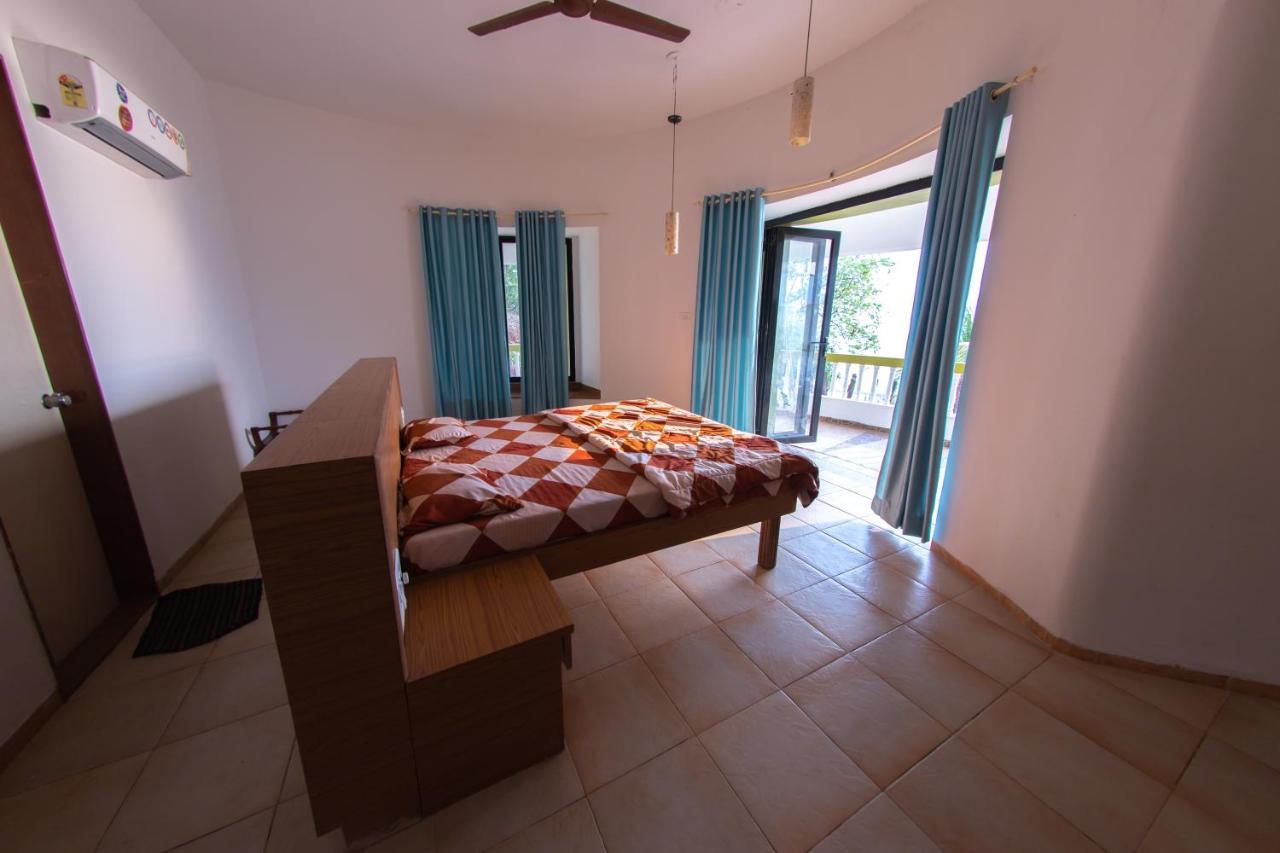 Villa Infinity By The Sea Murud  Exterior photo